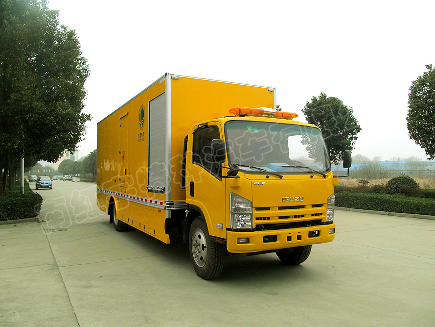 HYZ5100XDY型电源车 150kw-300kw